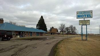 Colonial Motel Marshalltown Bagian luar foto